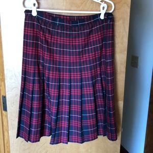 3/$30 Midi pleated skirt. You need this for fall!